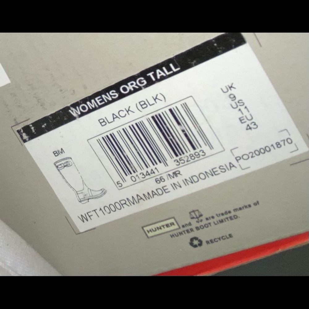 NWT! Hunter tall original black boot 11 - Picture 2 of 2